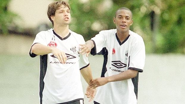 Diego e Robinho quando atuavam pelo Santos (Crédito: Reprodução)