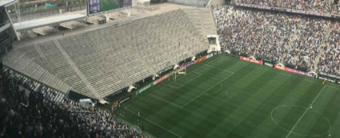 Corinthians empata com Chapecoense e deixa G-6