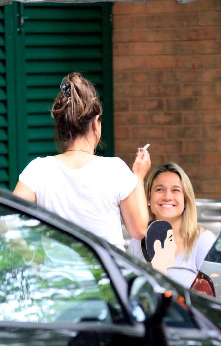 Fernanda Gentil é fotografada pela primeira vez com a namorada (Crédito: Thiago Martins)