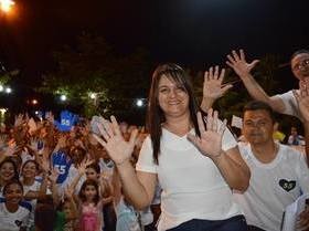 Prefeita Paula Araujo agradece ao povo pela reeleição