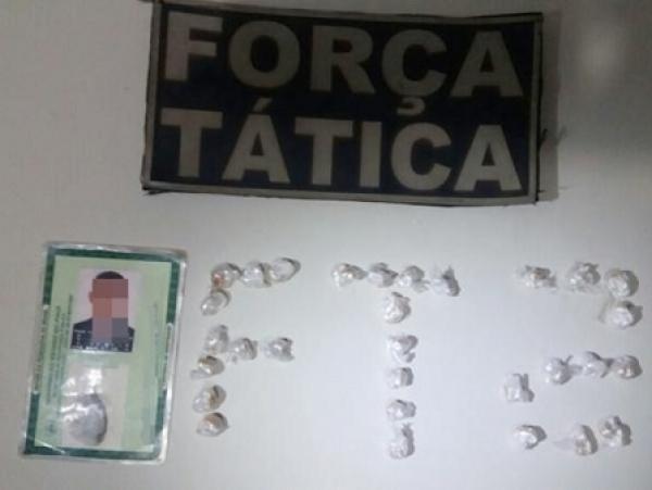 Droga encontrada com o menor em Picos (Crédito: Divulgação)