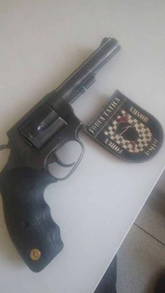 Arma apreendida (Crédito: Reprodução)