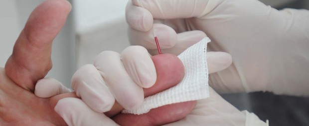 Homem é condenado por transmitir HIV "de propósito" a mulher no DF