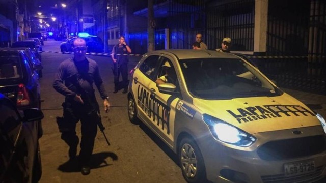 Local próximo de onde ocorreu o crime (Crédito: Márcio Menasce / Agência O Globo)