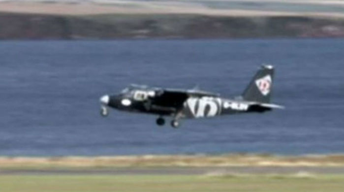 Os aviões que operam na linha têm oito lugares