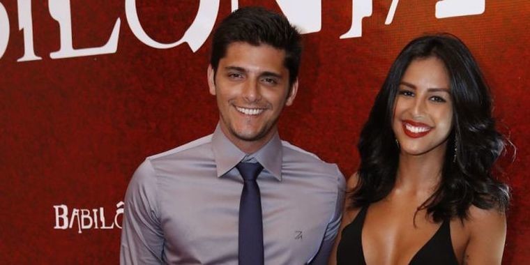 Yanna Lavigne está grávida de Bruno Gissoni, afirma assessoria
