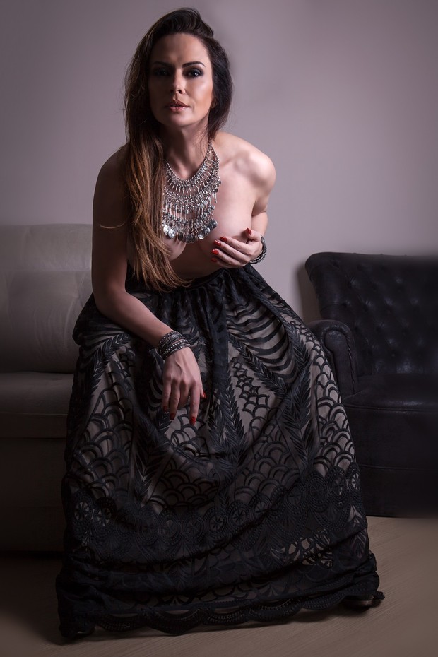 Núbia Óliver