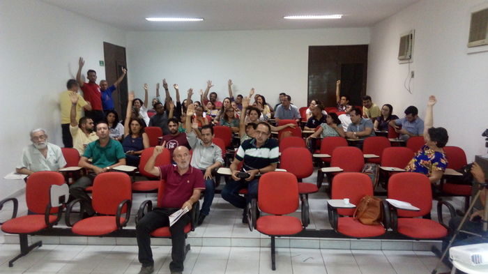 Professores farão assembleia para tratar sobre a greve próxima quarta (16)