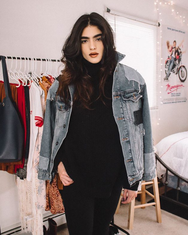 Jovem que sofria bullying por conta da sobrancelha vira modelo