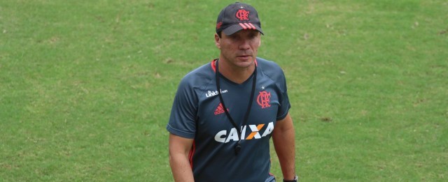 Desgastado, Flamengo 'esquece' futebol bonito e prioriza vitórias