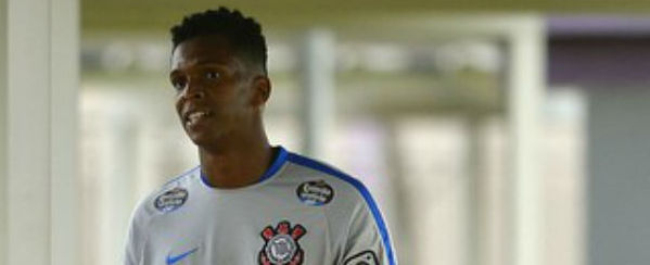 Corinthians contrata Jô e centroavante será apresentado quinta