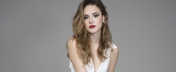 Isabelle Drummond Posa Sensual E Mostra Lado Mulherão Em Ensaio 