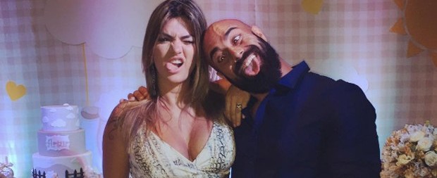 Kelly Key faz chá de bebê para seu terceiro filho