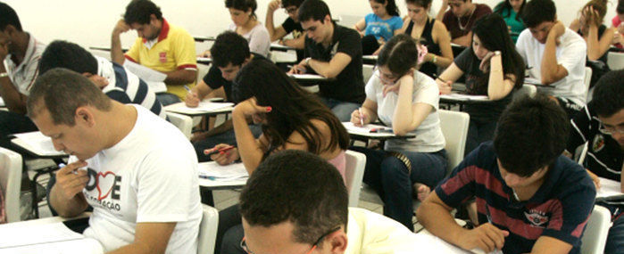 Concursos reúnem 16,9 mil vagas com salários de até R$ 15 mil