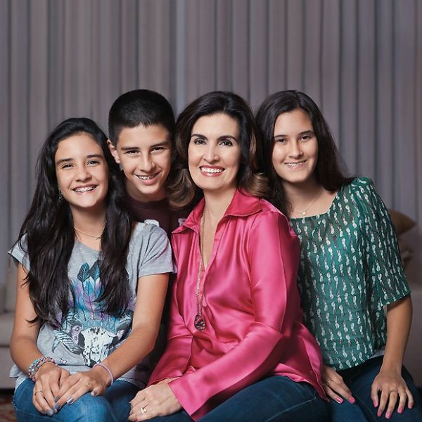 Fátima Bernardes se assusta com polêmica: 'Ameaçaram meus filhos'