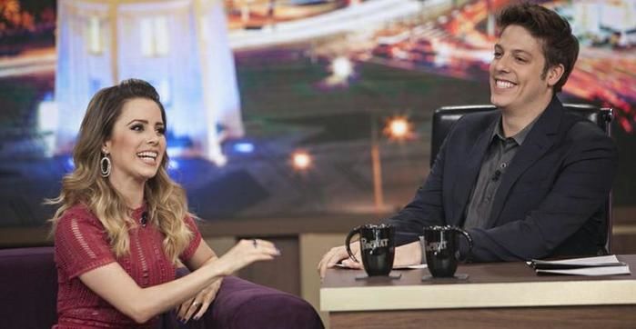 Sandy no programa do Porchat