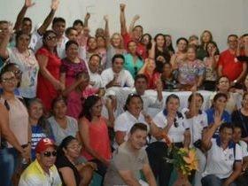 Agentes comunitários de saúde e de endemias participam de reunião