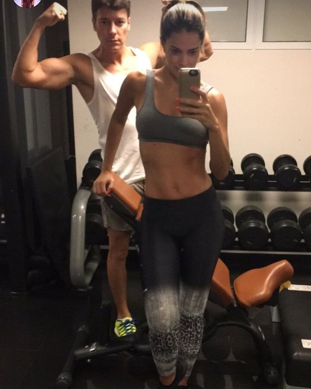 Vera Vieal ao lado do marido, o apresentador Rodrigo Faro (Crédito: Reprodução)