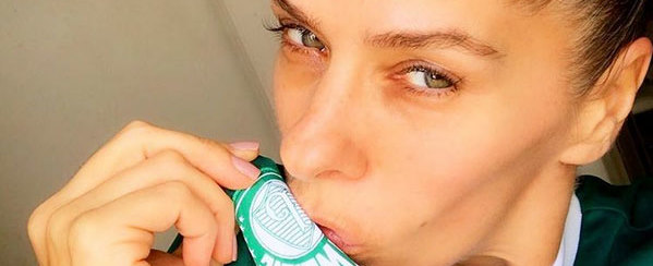 Adriane Galisteu fala sobre promessa de strip-tease: "Boca grande"
