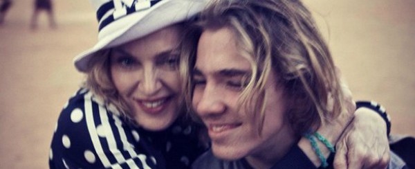 Filho de Madonna comenta em post: "Feliz por não morar mais aí"