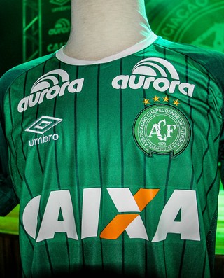 Uniforme número 1 da Chapecoense (Crédito: Reprodução)