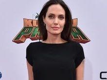 Angelina Jolie está pesando 34 kg após separação: 'Puro osso'