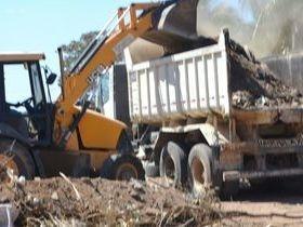 Prefeitura Municipal realiza limpeza e reparos em Alegrete