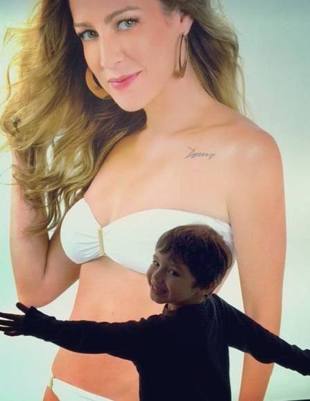 Luana afirmou que foto é presente de Scooby (Crédito: Reprodução)