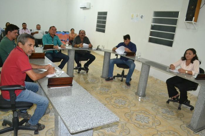 Câmara Municipal de Alegrete do Piauí realiza última sessão de 2016 - Imagem 55