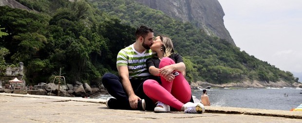 Andressa Urach curte lua de mel com o marido no Rio de Janeiro
