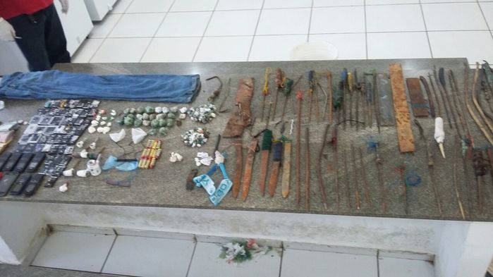 Material encontrado durante vistoria na Casa de Custódia de Teresina (Crédito: Divulgação)