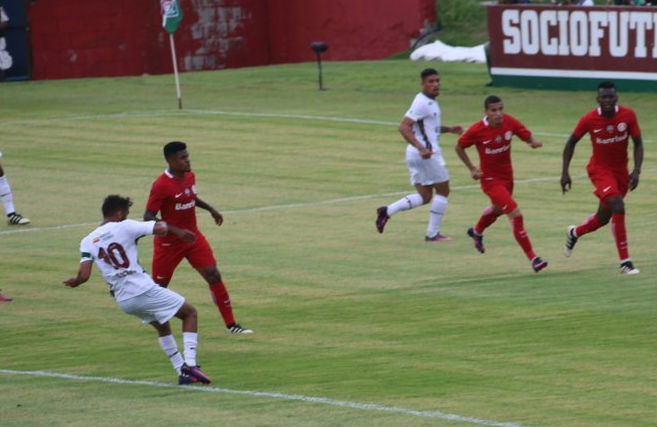 Inter empata com o Fluminense e, pela 1ª vez, cai para a Série B