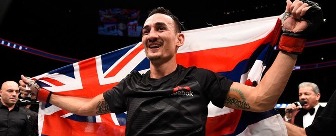 Max Holloway conquista cinturão do peso-pena e enfrentará José Aldo