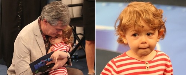 Serginho Groisman se emociona com visita do filho em gravação