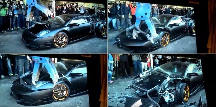 A destruição de um ícone sobre quatro rodas (Crédito: Reprodução)