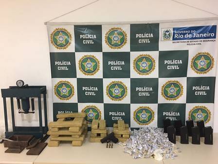 Polícia estoura luxuosa casa de traficante em favela do Rio