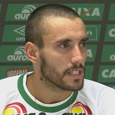 Alan Ruschel emocionado (Crédito: Reprodução)