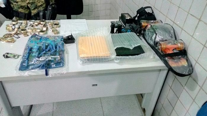 Homem é preso com mercadoria avaliada em R$ 30 mil reais