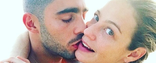 Pedro Scooby e Luana Piovani curtem lua de mel no Ceará