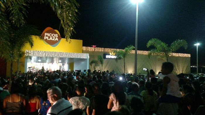 Papai Noel chega ao Picos Plaza Hotel e emociona a todos