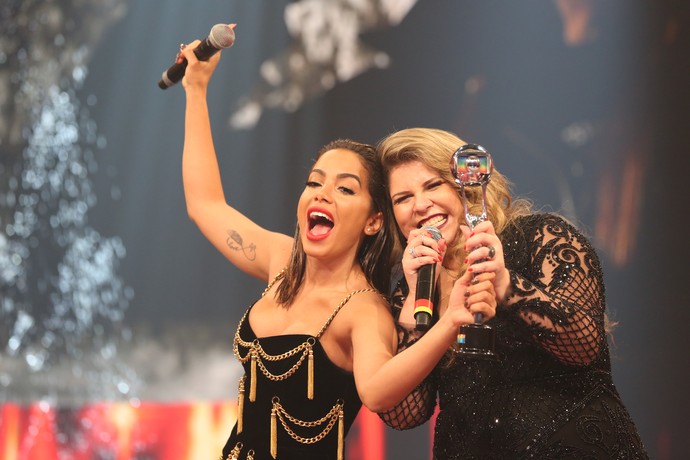 Marília Mendonça ignora piada de Faustão sobre seu peso