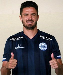 Zagueiro Airton