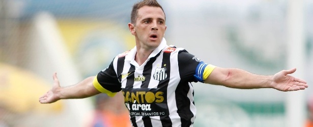 Botafogo encaminha acerto com o meia Montillo