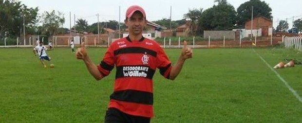 Homem morre atingido por raio em campo de futebol
