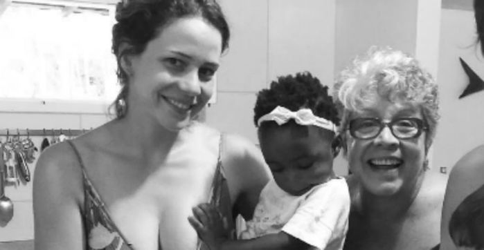 Leandra Leal com a filha Júlia e sua mãe Ângela Leal