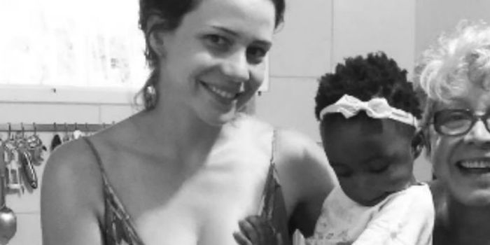 Leadra Leal aparece ao lado da filha de dois anos pela primeira vez