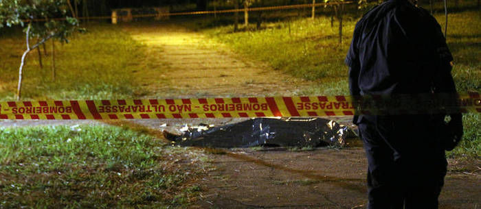 Casal de namorados é executado a tiros em parque de São Paulo