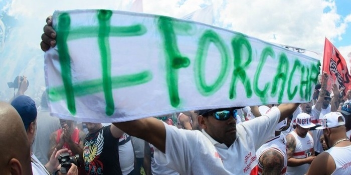 Torcidas organizadas se unem para última homenagem à Chape