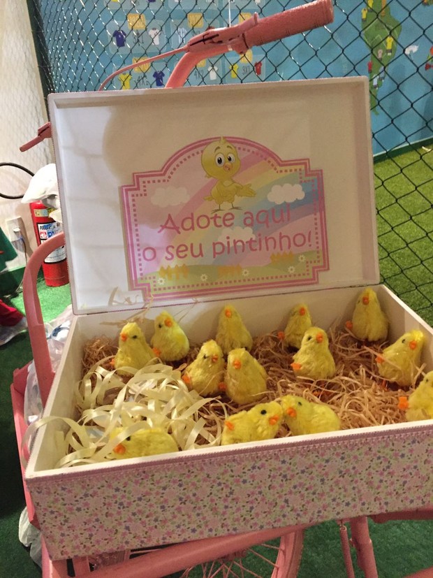 Deborah Secco comemora primeiro ano da filha com festão