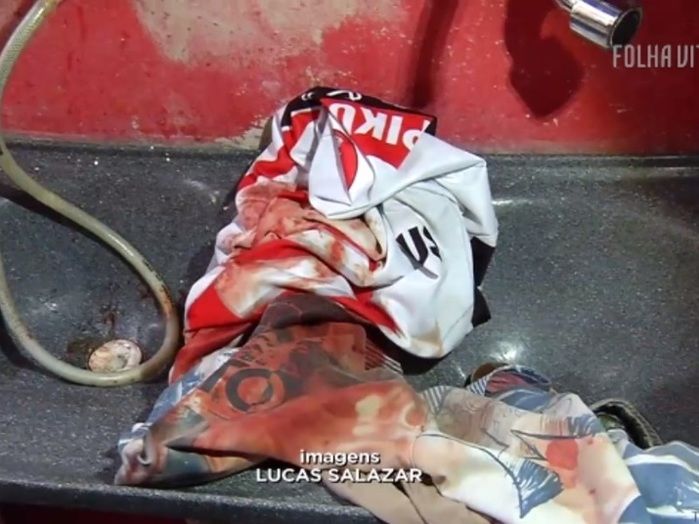 Jovem fica ferido ao ser esfaqueado pelo próprio pai após discussão (Crédito: Reprodução)
